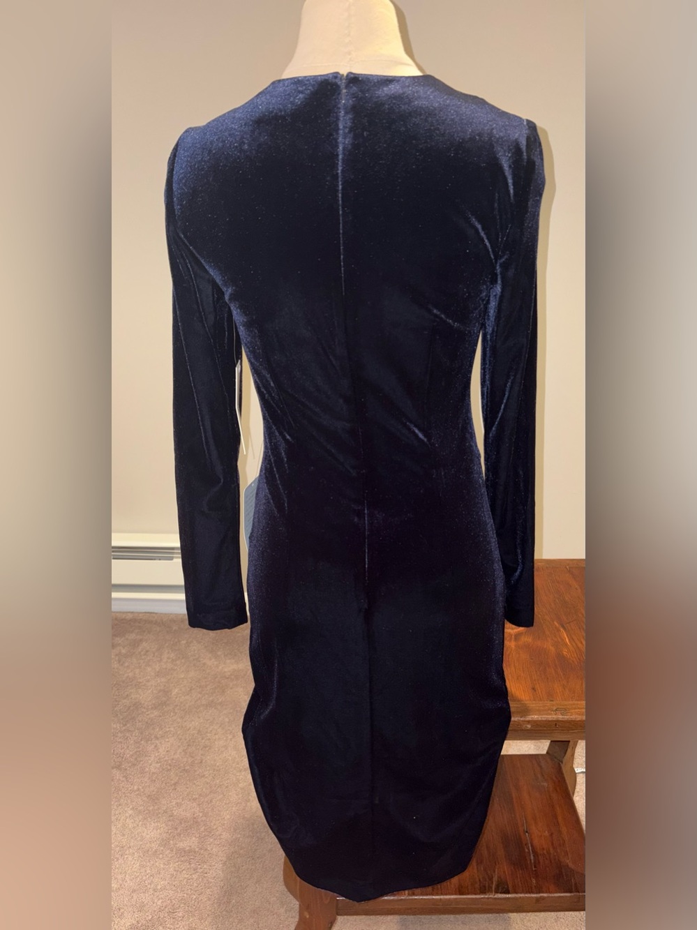 NWT Harper Rose Long Sleeve Ruched Velvet Dress Size 4 - Picture 6 of 15